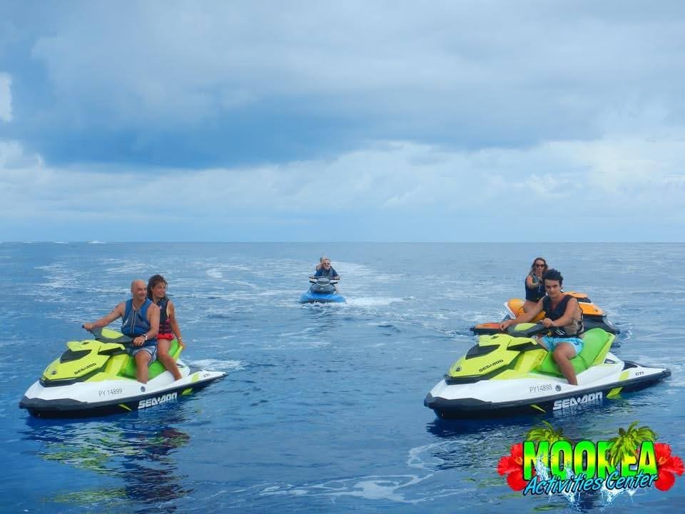 Visiter Moorea en jet ski