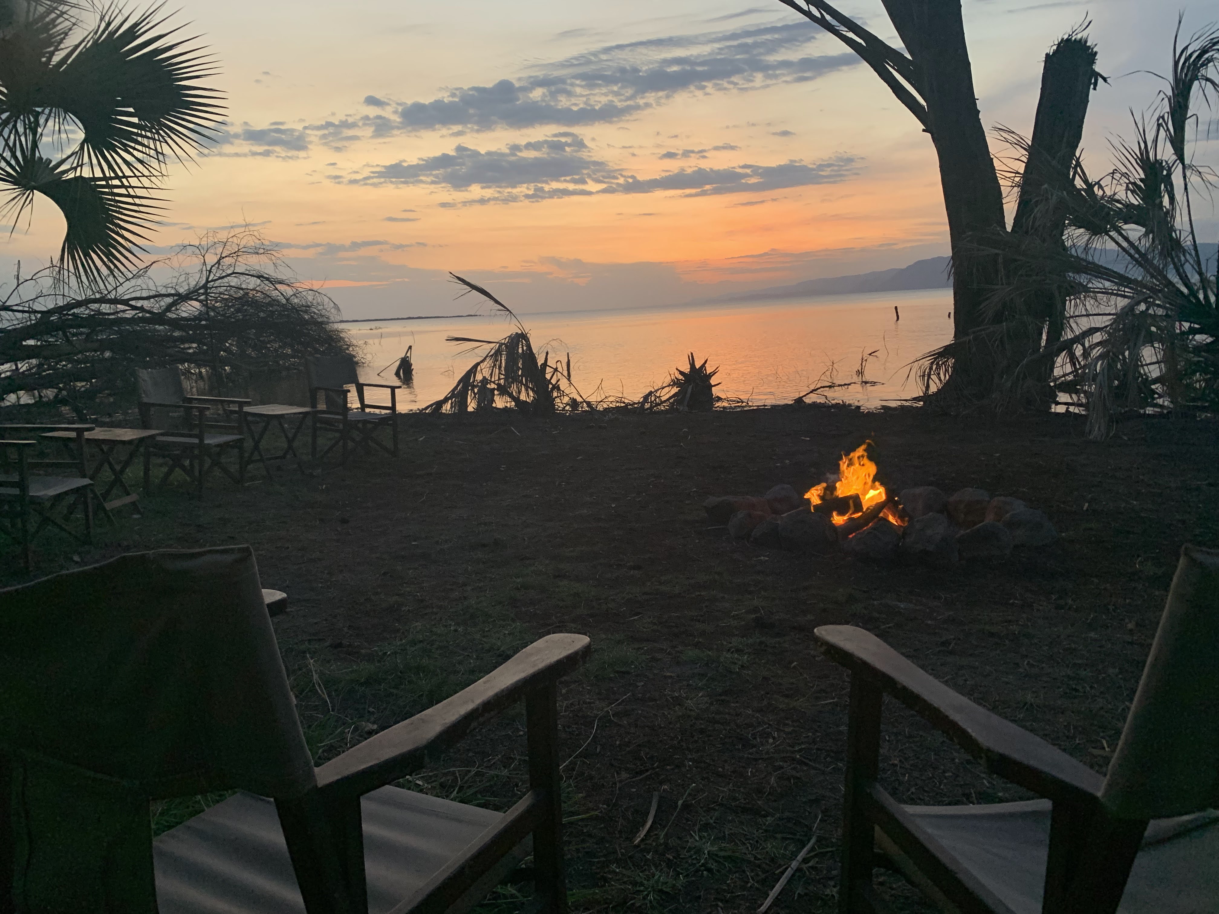 Feu de camp au Kisima Ngeda