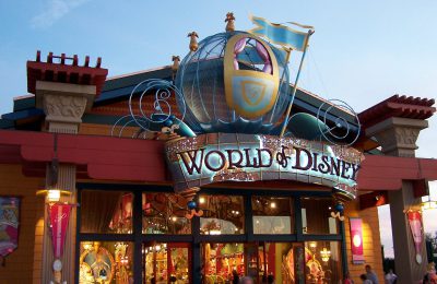 World of Disney, une boutique immense