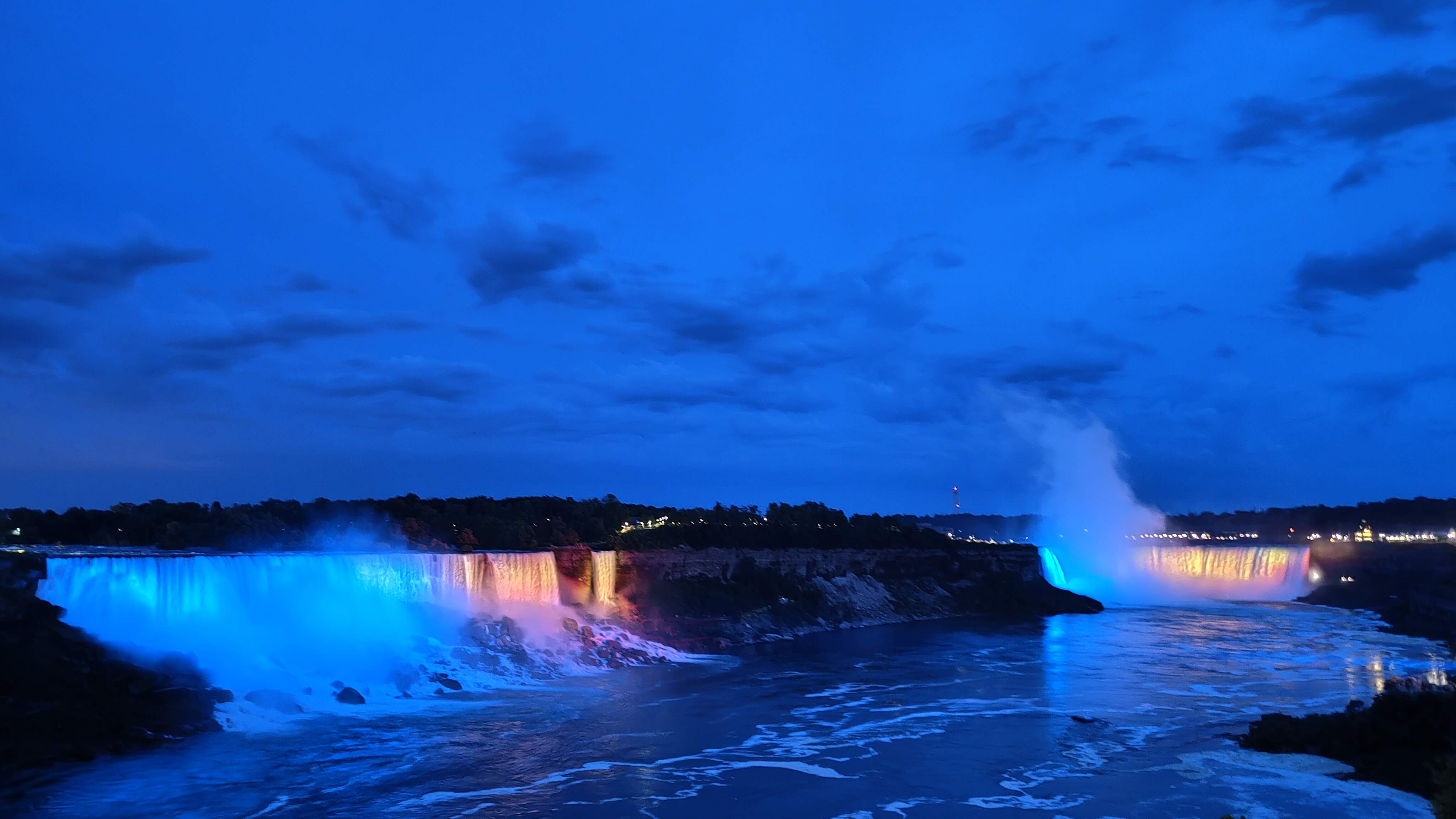 Illuminations sur Chutes du Niagara