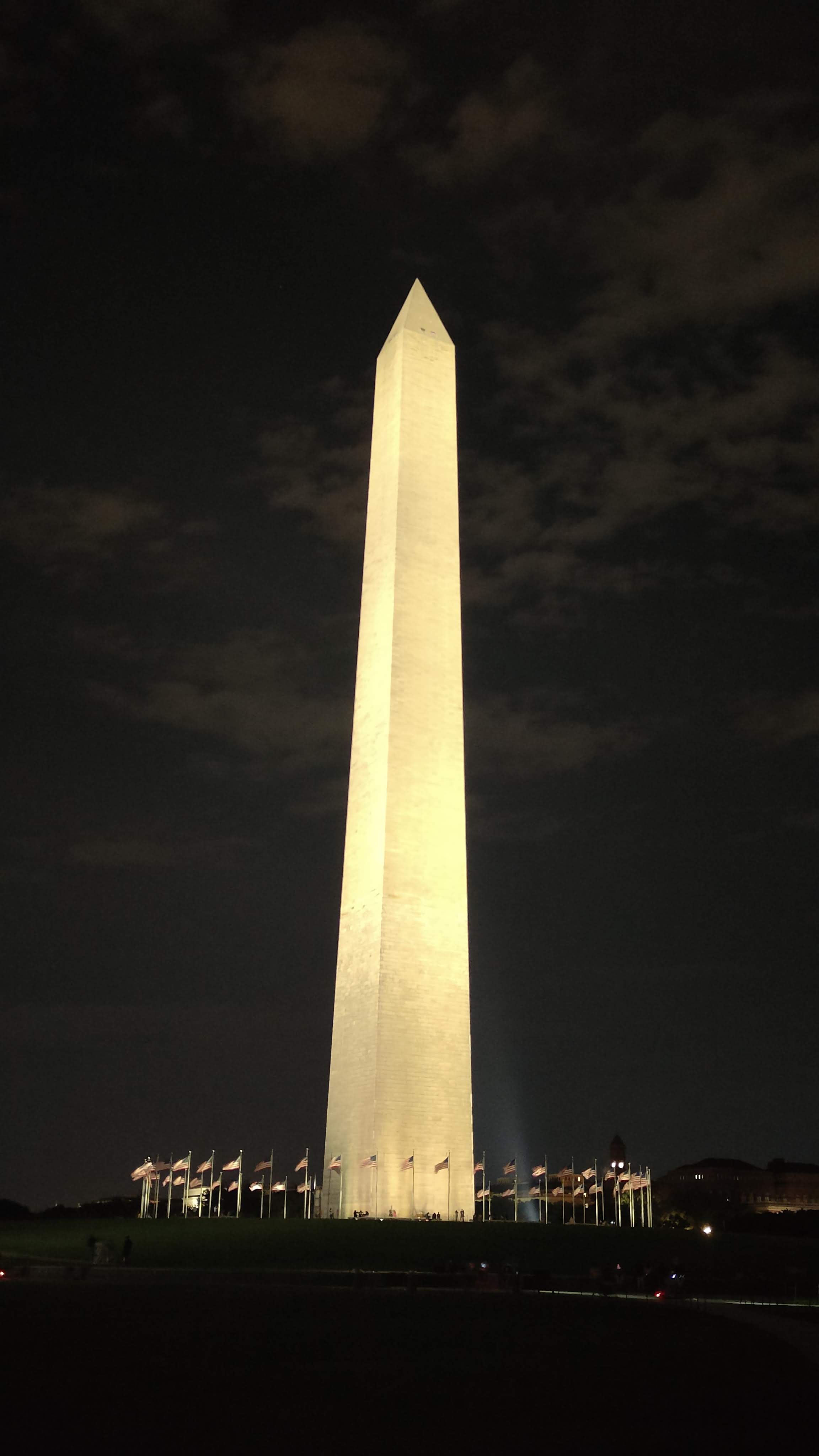 National Monument de nuit