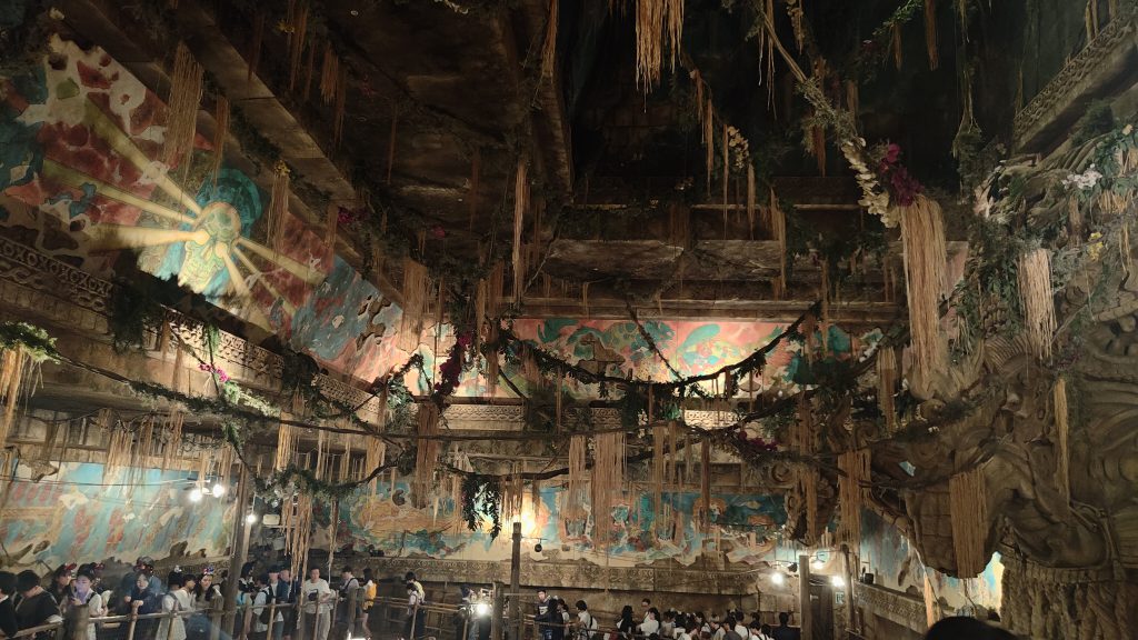 Indiana Jones Adventure: Temple of the Crystal Skull