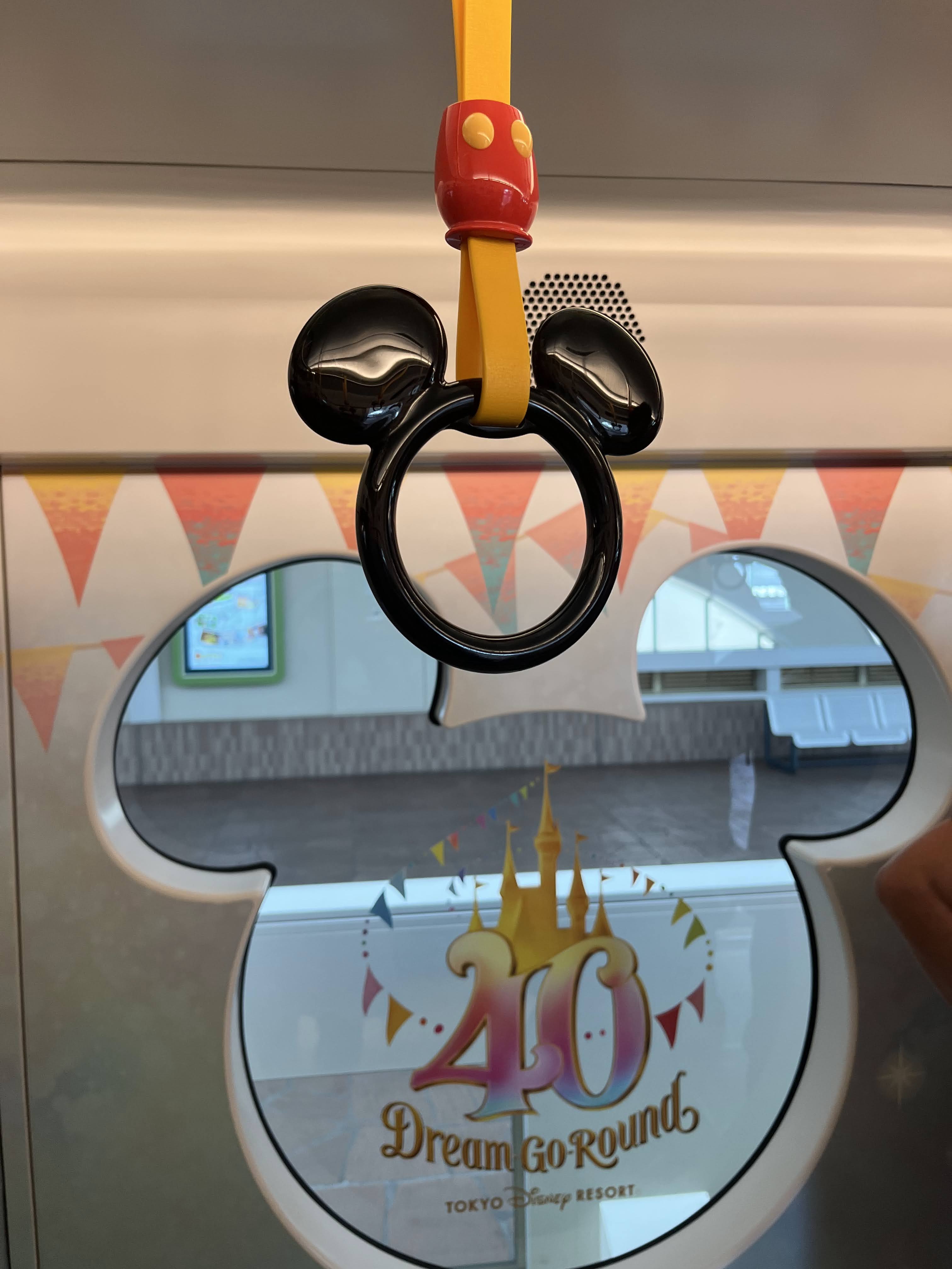 Le monorail de Tokyo DisneySea