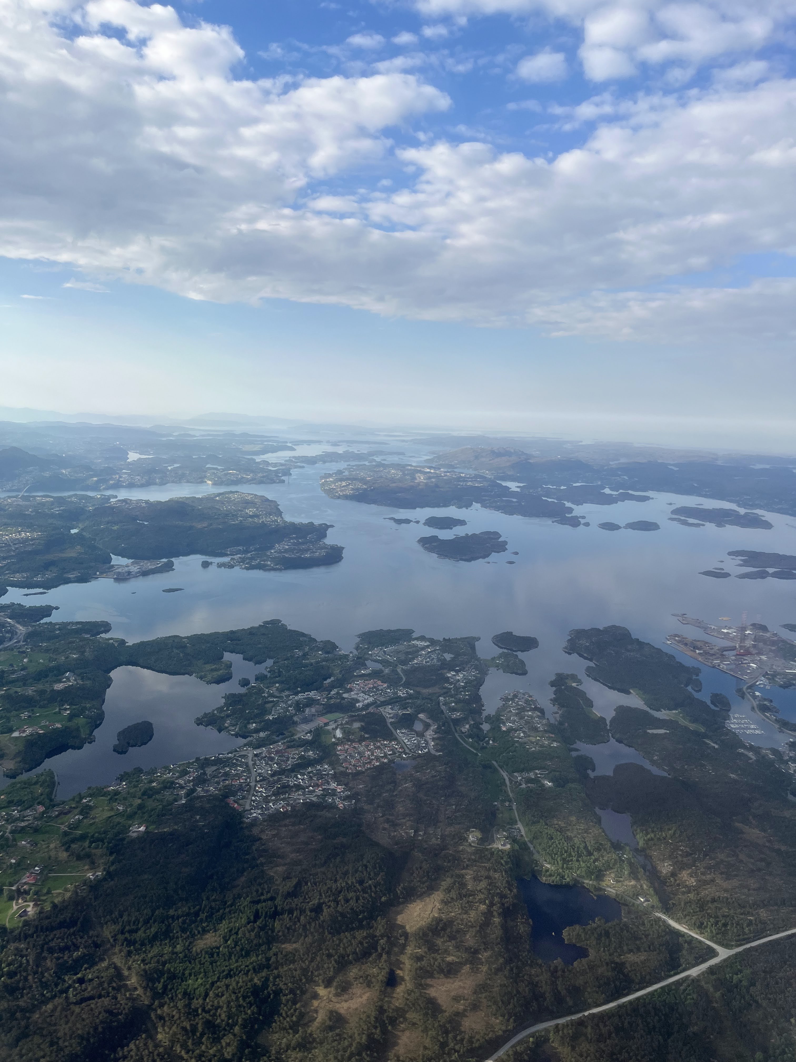 En vol, arrivée sur Bergen