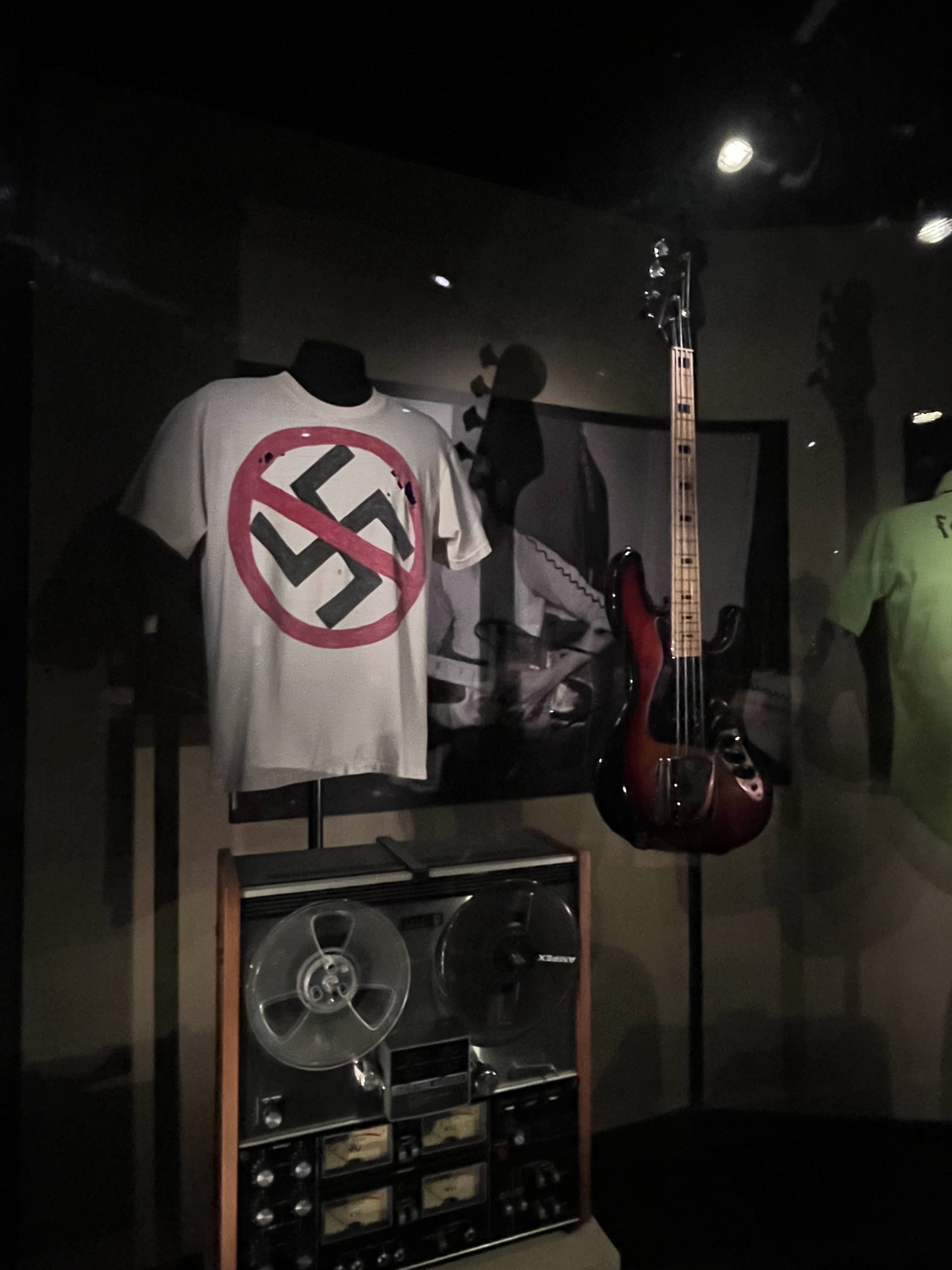 Nirvana: Taking Punk to the Masses