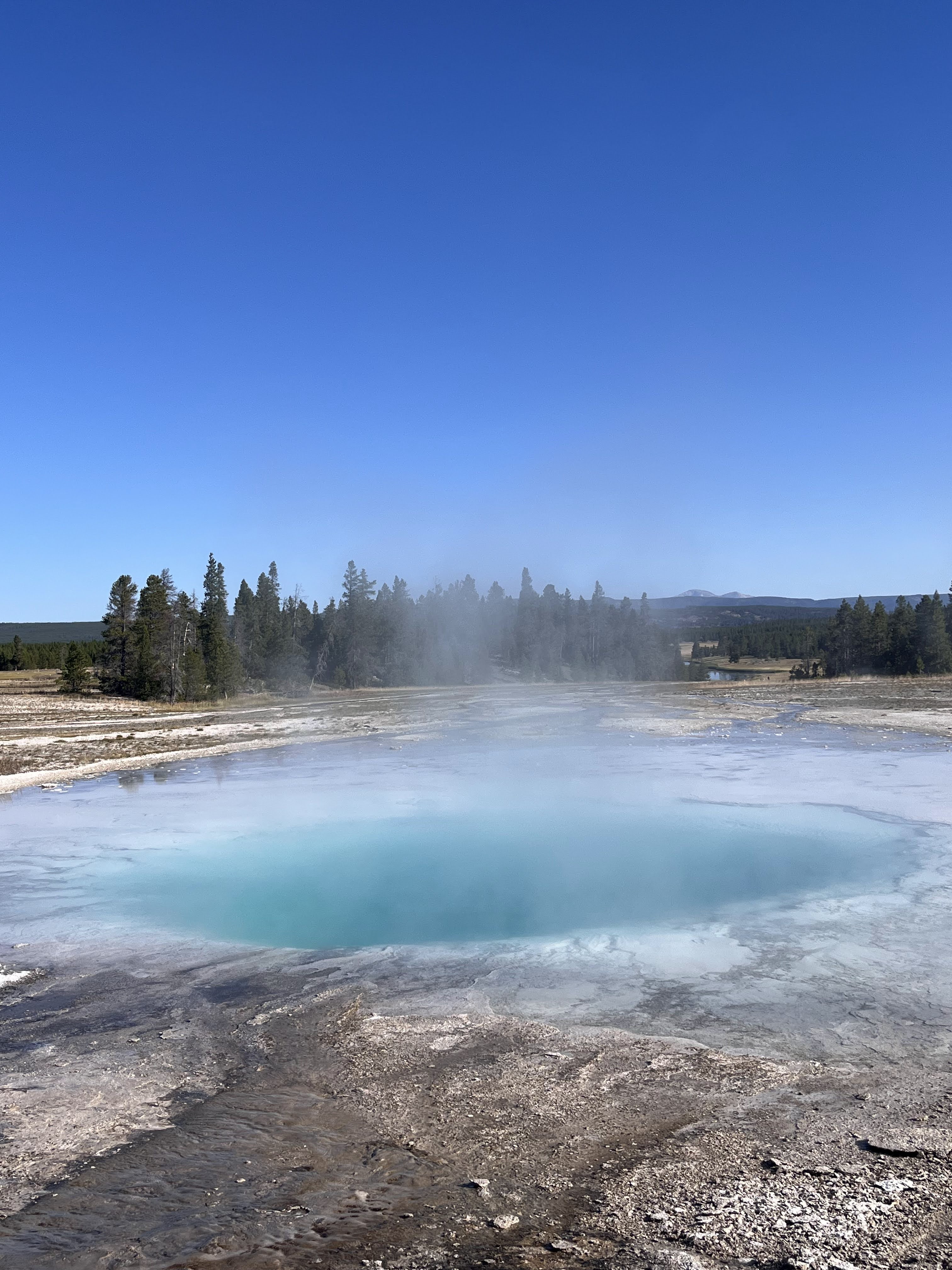 Midway Geyser Basin