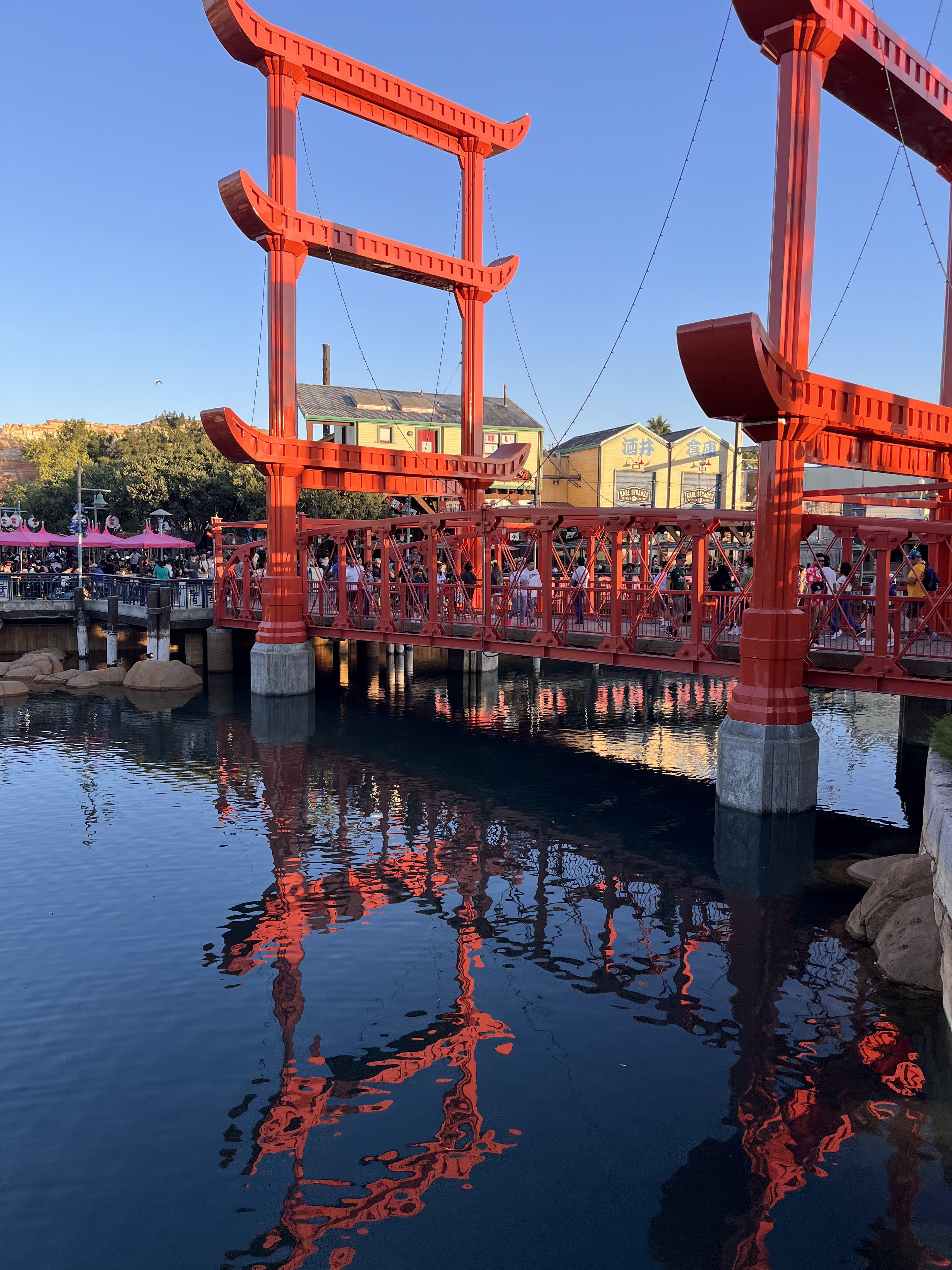 San Fransokyo Square