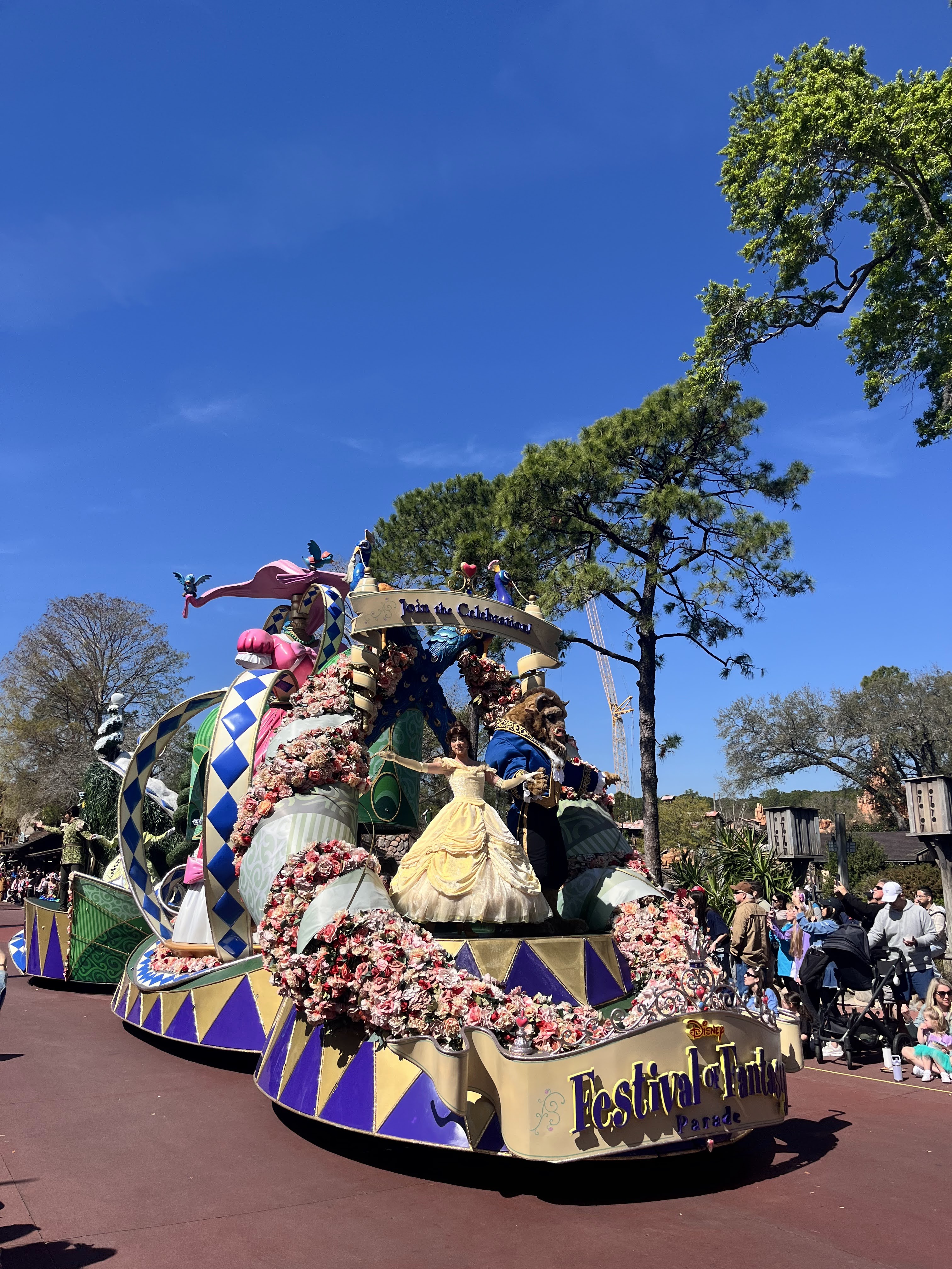 Disney Festival of Fantasy Parade à Magic Kingdom