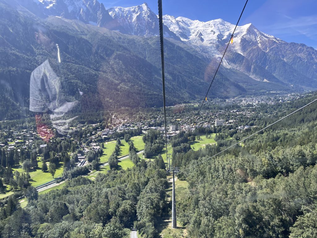 Vue sur la vallée de Chamonix