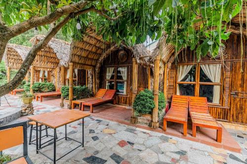 tam coc village bungalow
