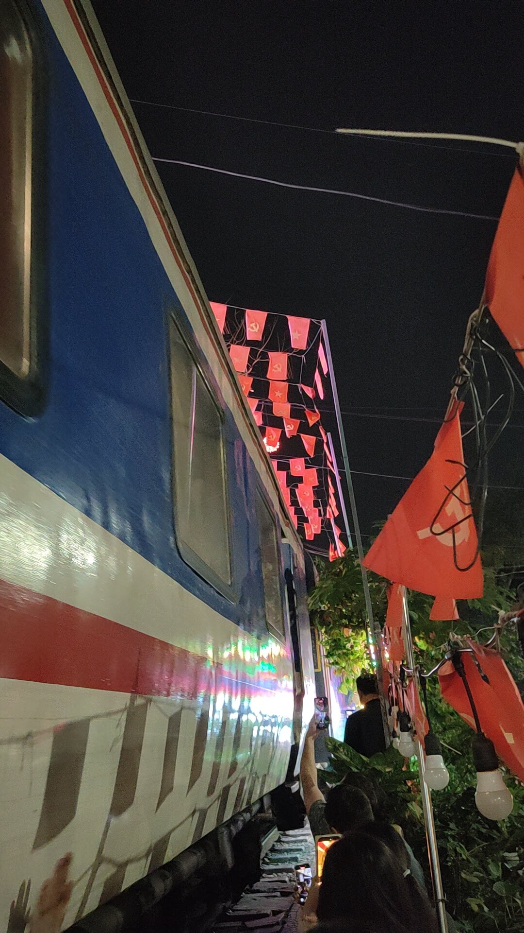 Train Street de nuit