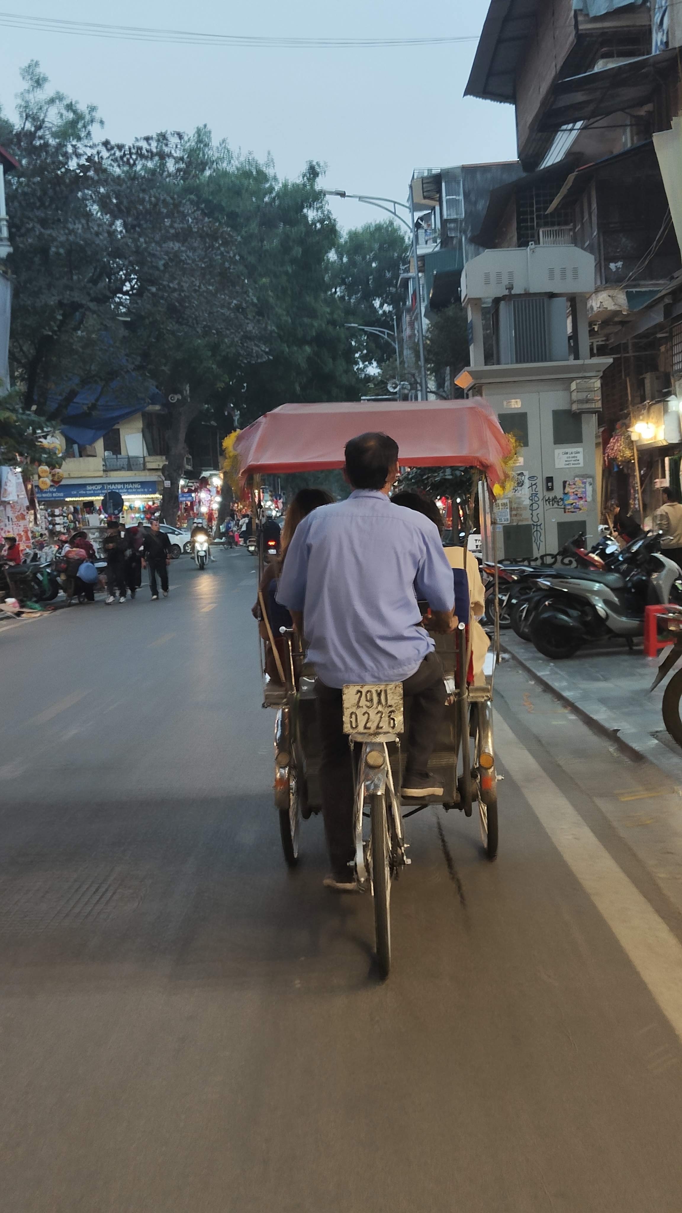 Cyclo-pousse à Hanoï