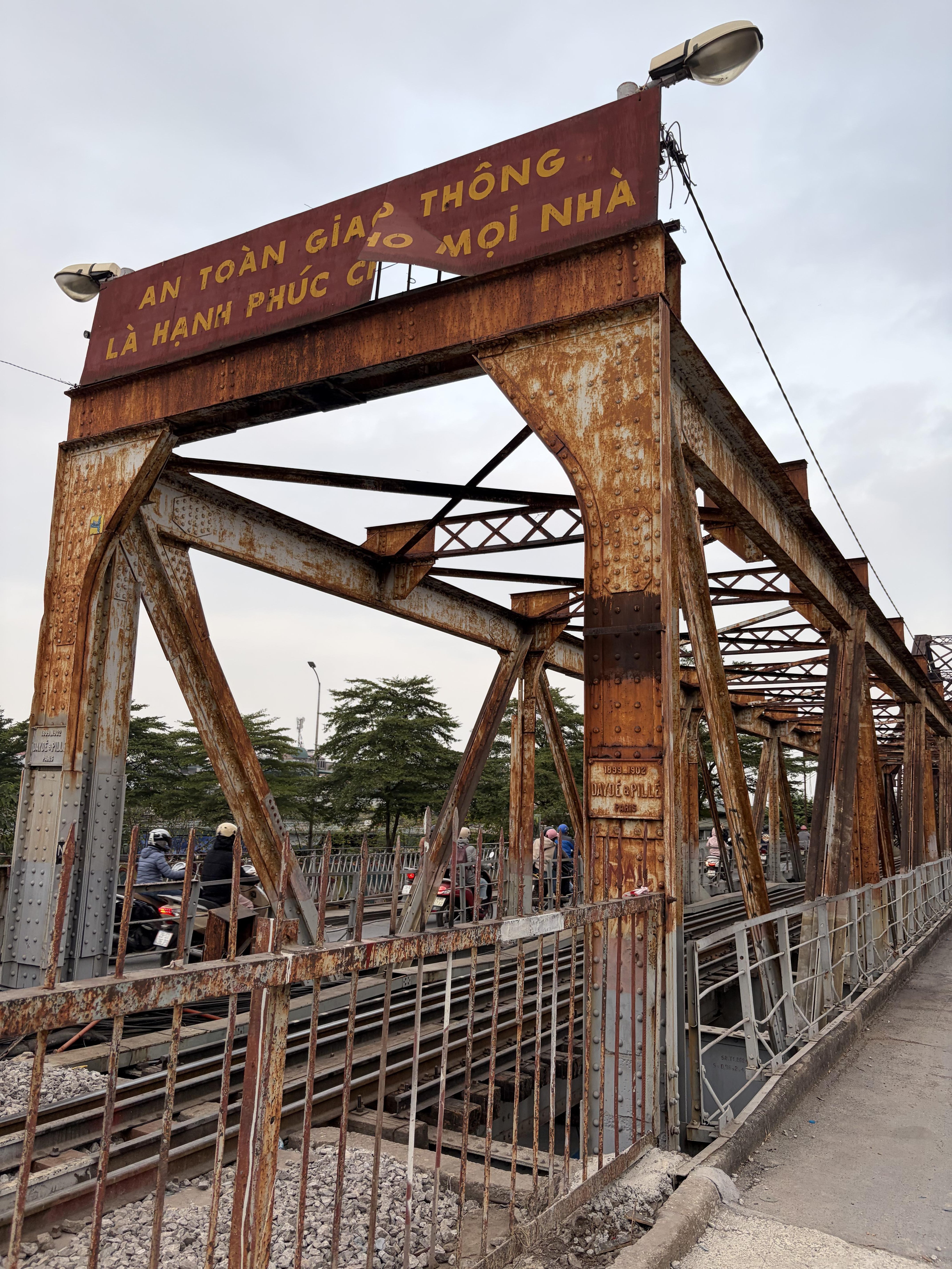Pont Long Bien